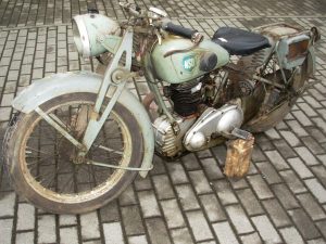 restaurierte Motorräder