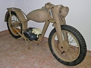 restaurierte Motorräder